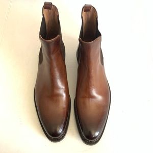 Barneys New York Burnished Chelsea Boot Size 8